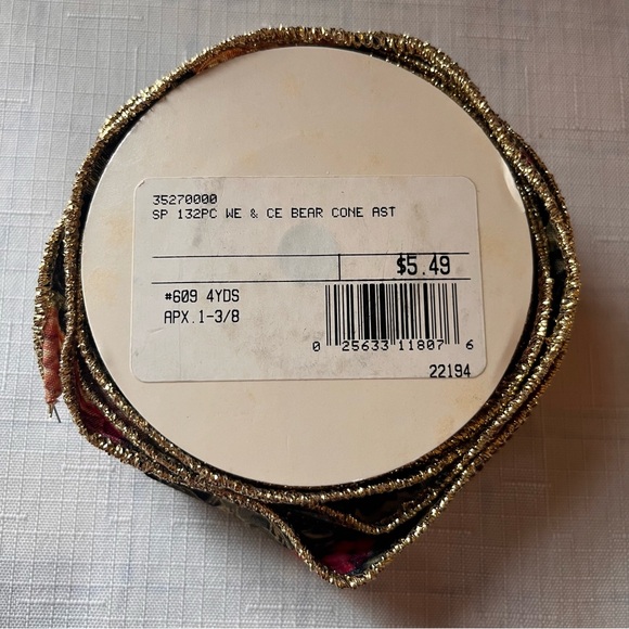 Holiday Craft Ribbon Bundle Wire ribbon velvet red 4” widelot; vintage hallmark - Picture 9 of 16